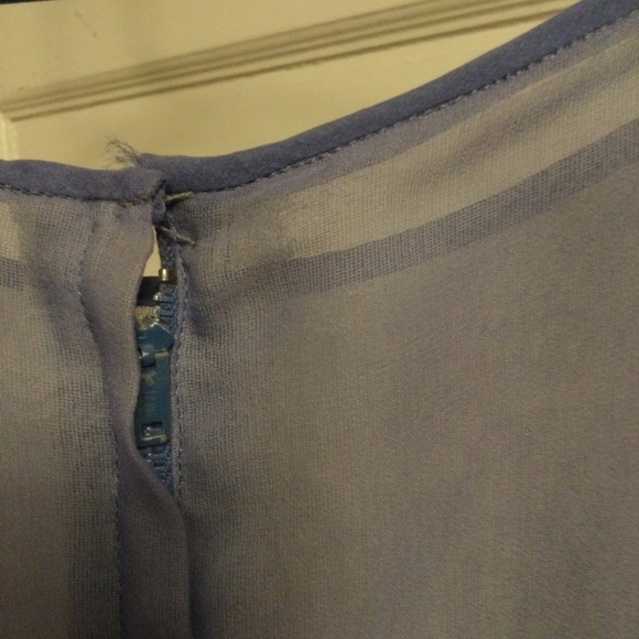 Stunning Vintage 1950s Dress in Periwinkle - Picture 4 of 11